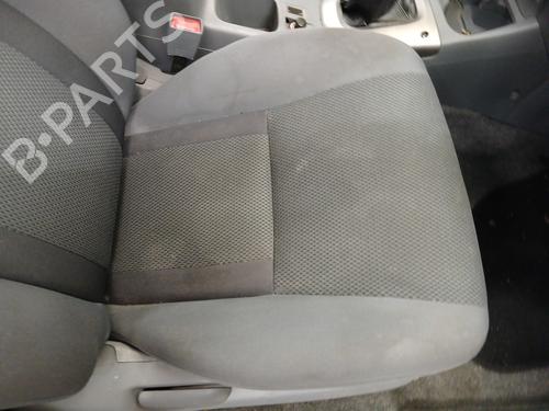 Right front seat TOYOTA RAV 4 II (_A2_) 2.0 D 4WD (CLA20_, CLA21_, CLA20R, CLA21R) | BP30109441C16