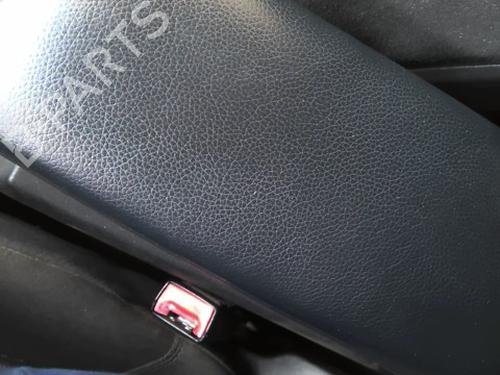 Armrest / Center console AUDI A4 B7 Avant (8ED) 2.0 TDI 16V | BP40126552I20 - Image 3