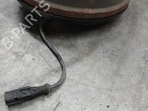Używane Zwrotnica tylna lewa Zwrotnica tylna lewa RENAULT CLIO III (BR0/1, CR0/1) 1.5 dCi (C/BR0G, C/BR1G) (68 hp) 36010953 36010953