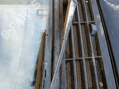 Used Front windshield wiper arm Front windshield wiper arm JEEP CHEROKEE (XJ) 2.1 TD (87 hp) 35958920 35958920