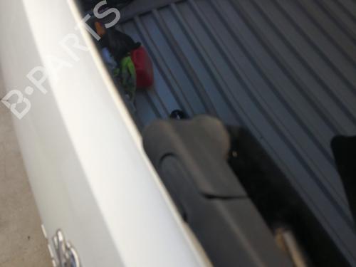 Used Rear wiper motor PEUGEOT 308 SW II (LC_, LJ_, LR_, LX_, L4_) 1.6 BlueHDi 120 (120 hp) 27567640