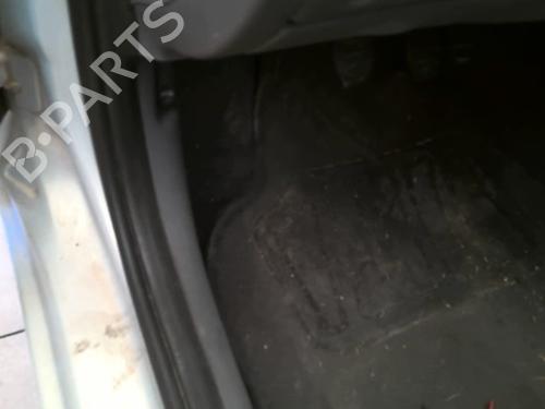 Used Clutch pedal Clutch pedal 39215914 39215914
