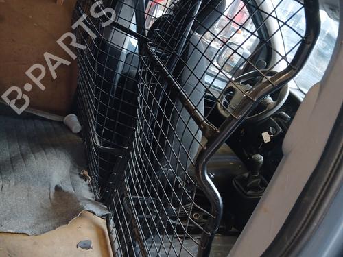 Séparateur de cargaison FIAT QUBO (225_) 1.3 D Multijet (225CXB1A, 225AXB1A, 225CXB11, 225AXB11,... (75 hp) 32684375