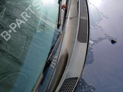 Vindspejlsviskerarm TOYOTA YARIS (_P1_) 1.4 D-4D (NLP10_, NLP10R) (75 hp) 33116250