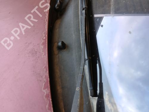 front-windshield-wiper-arm-renault-kangoo-kc01_-1997-38296601 main image