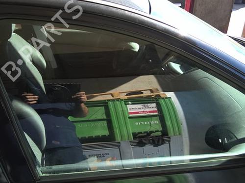 front-right-door-window-peugeot-206-2l_-2m_-2009-2010-2011-2012-2013-39979860 main image