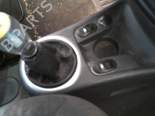 Used Right front window switch Right front window switch 39477150 39477150