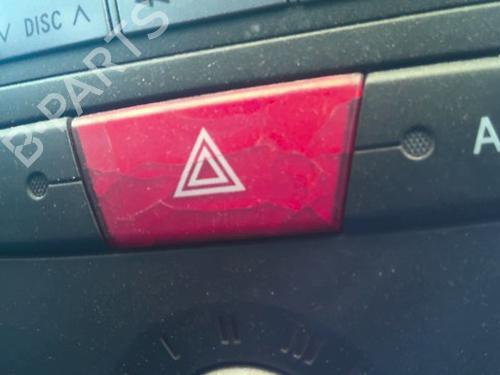 Used Warning switch Warning switch CITROËN C1 (PM_, PN_) 1.0 (68 hp) 40018856 40018856