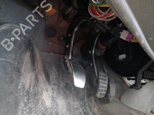 Clutch pedal RENAULT KANGOO Express (FC0/1_) 1.5 dCi (FC07, FC1R) | BP29336095I13