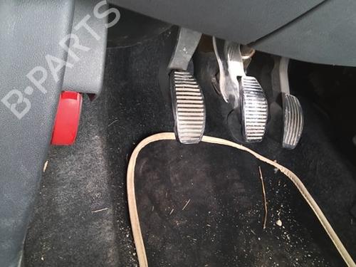 Used Clutch pedal Clutch pedal FIAT 500 (312_) 0.9 (312AXG1A, 312.AXG11) (86 hp) 40446523 40446523