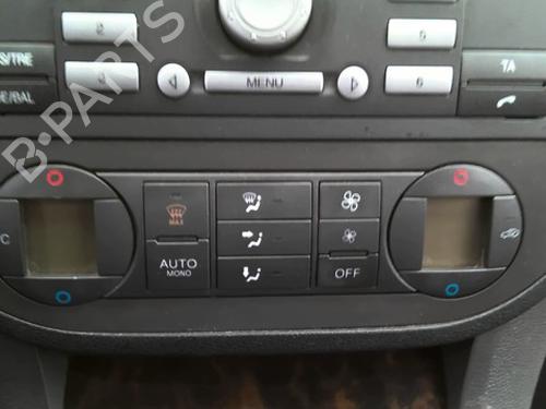 Used Climate control Climate control 39255857 39255857