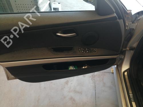 Front left window mechanism BMW 3 (E90) 318 d | BP26901736C22 