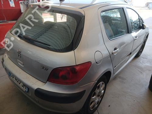 Used Parts PEUGEOT 307 (3A/C) 1.4 16V 4438647