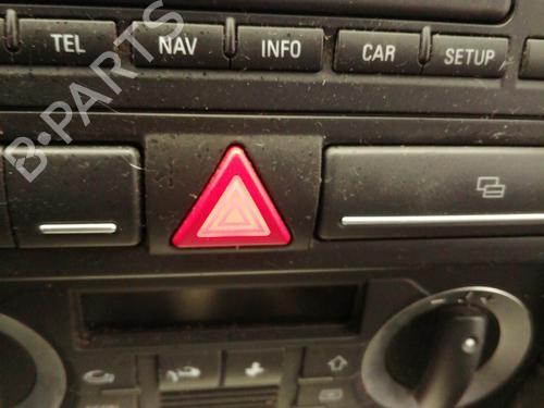 Used Warning switch AUDI A3 Sportback (8PA) 2.0 TDI (170 hp) 24369041