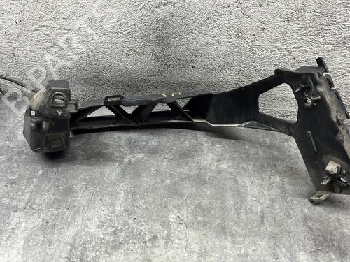 Used Rear bumper bracket Rear bumper bracket 32745714 32745714