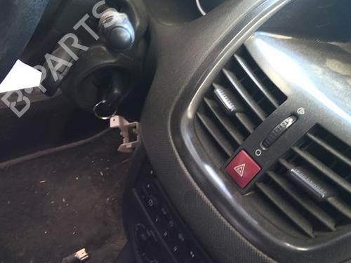 Warning switch PEUGEOT 206+ (2L_, 2M_) 1.4 HDi eco 70 | BP39215781I22 - Image 3