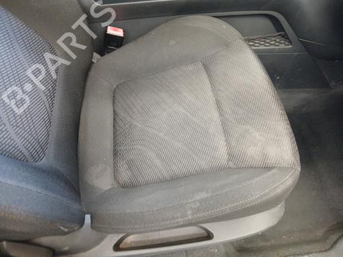 Right front seat PEUGEOT 3008 I MPV (0U_) 1.6 HDi | BP29310675C16 