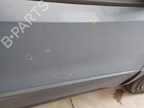 Used Right front door Right front door 32684341 32684341
