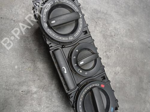 Used Climate control VW TRANSPORTER T5 Bus (7HB, 7HJ, 7EB, 7EJ) 2.5 TDI (174 hp) 32631216