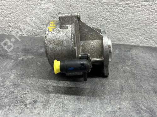 Used Vacuum pump Vacuum pump RENAULT SCÉNIC II (JM0/1_) 1.9 dCi (JM14) (131 hp) 20883817 20883817
