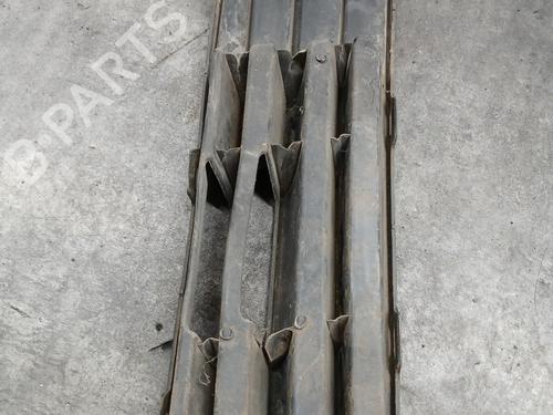 Grille VW POLO IV (9N_, 9A_) 1.4 TDI | BP29570382C40 