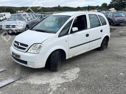 Left headlight OPEL MERIVA A MPV (X03) 1.7 DTI (E75) | BP21275880C28 