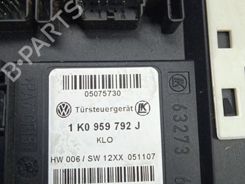 Used Right front window motor Right front window motor VW GOLF V (1K1) 2.0 TDI (170 hp) 21278634 21278634