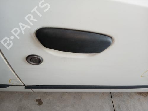 front-right-exterior-door-handle-fiat-punto-188_-1999-2000-2001-2002-2003-2004-2005-2006-2007-2008-2009-2010-2011-2012-32176208 main image