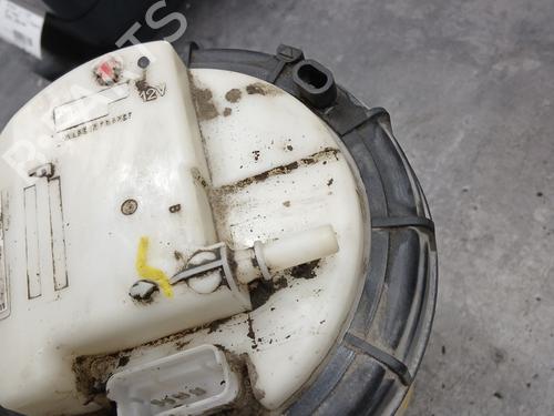 Used Fuel pump Fuel pump 32479563 32479563