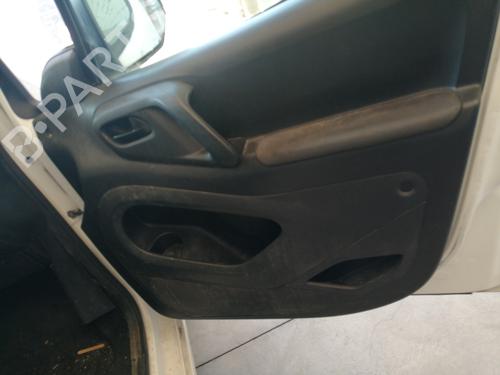 Front right window mechanism CITROËN BERLINGO MULTISPACE (B9) 1.6 HDi 110 | BP28015432C23 