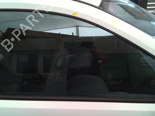 Used Front right door window Front right door window 39086749 39086749