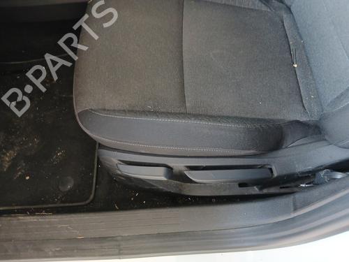Used Left front seat Left front seat RENAULT CLIO V (B7_) 1.5 Blue dCi 85 (B7AG) (86 hp) 30299228 30299228