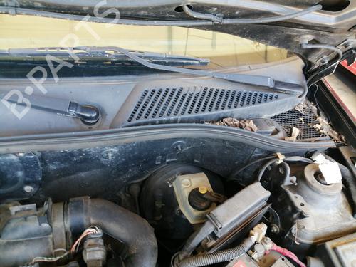 Essuie-glace moteur avant RENAULT CLIO II (BB_, CB_) 1.2 (BB0A, BB0F, BB10, BB1K, BB28, BB2D, BB2H, CB0A,... (58 hp) 27592632