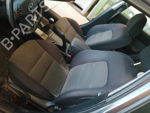 Left front seat MAZDA 6 Hatchback (GG) 2.0 DI (GG14) | BP27316613C15  - Image 10
