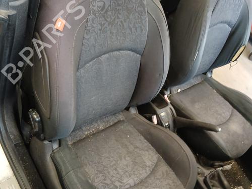 Right front seat PEUGEOT 206 CC (2D) 1.6 HDi 110 8846QQ