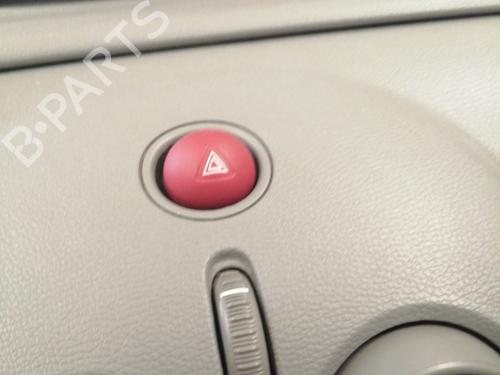 Bouton de warning RENAULT TWINGO I (C06_) 1.2 (C066, C068) (58 hp) 24196689