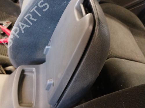 Apoio de Braço / Consola central FORD FOCUS II (DA_, HCP, DP) 1.6 TDCi | BP30438782I20