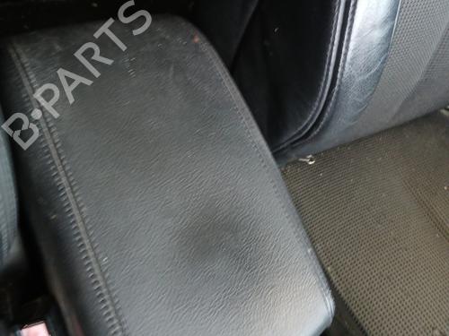 Used Armrest / Center console PEUGEOT 308 SW I (4E_, 4H_) 1.6 HDi (109 hp) 31576645