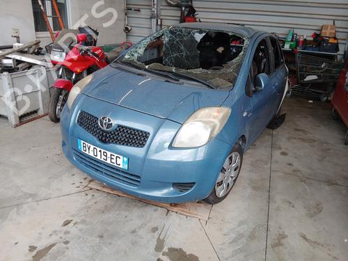 Used Parts TOYOTA YARIS (_P9_) 1.4 D-4D (NLP90_, NLP90R) (90 hp) 4472459
