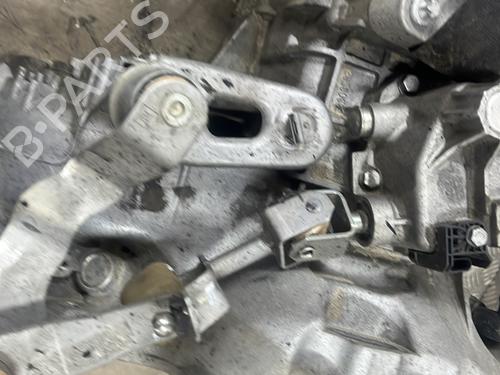 Gearbox OPEL CORSA E (X15) 1.3 CDTI (08, 68) | BP31279574M3  - Image 5