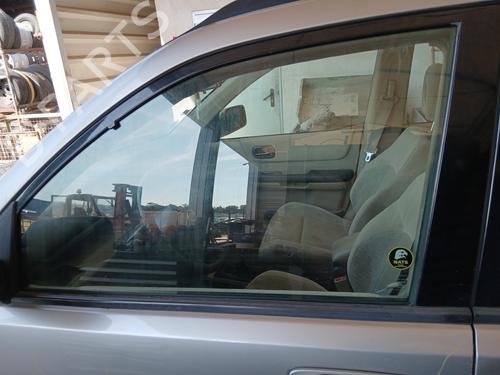 Used Front left door window NISSAN X-TRAIL I (T30) 2.2 Di 4x4 (114 hp) 28094026