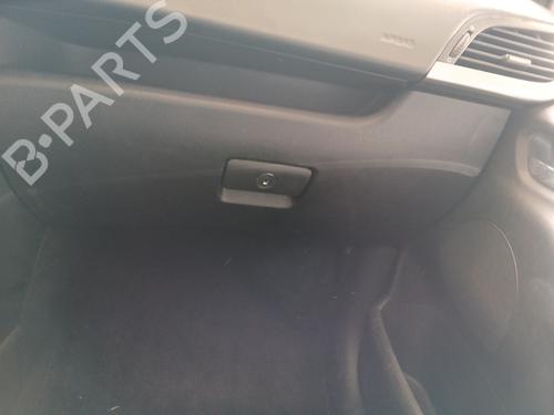 Dashboardkastje PEUGEOT 207 (WA_, WC_) 1.6 HDi (90 hp) 33200448