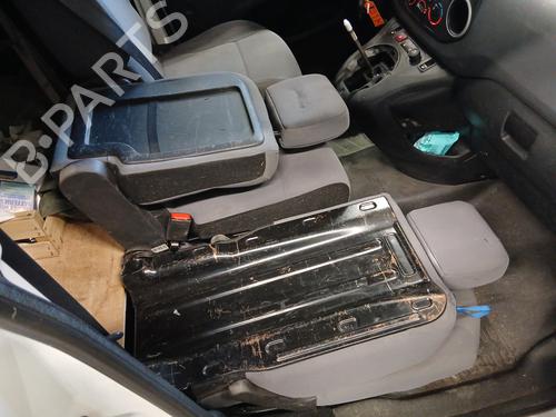 Right front seat PEUGEOT PARTNER Box Body/MPV 1.6 HDi | BP30153741C16