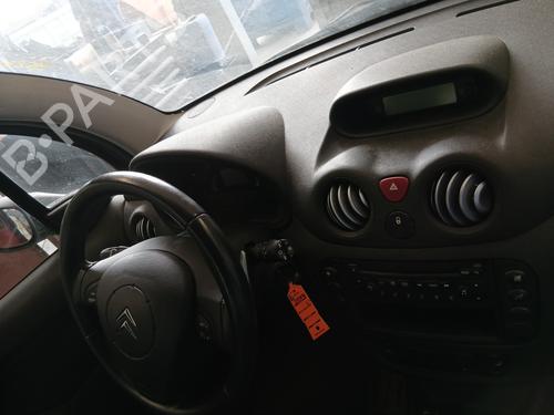 Tableau de bord CITROËN C3 I (FC_, FN_) 1.4 16V | BP30392527C46 