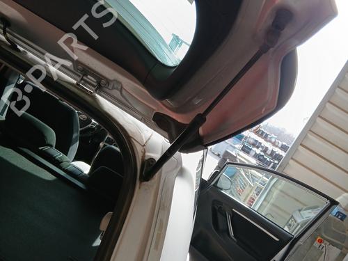 tailgate-lift-support-toyota-verso-_r2_-2009-2010-2011-2012-2013-2014-2015-2016-2017-2018-32166820 main image