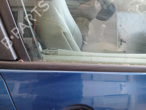 Used Front right door window Front right door window RENAULT MEGANE II (BM0/1_, CM0/1_) [2001-2012] 33722888 33722888