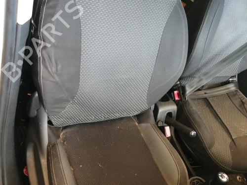 Right front seat CITROËN C3 II (SC_) 1.4 HDi 70 (SC8HZC, SC8HR0, SC8HP4) | BP27156707C16  - Image 11
