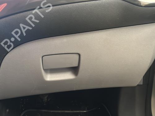 Vano posta oggetti OPEL CORSA E (X15) 1.3 CDTI (08, 68) (75 hp) 31279542