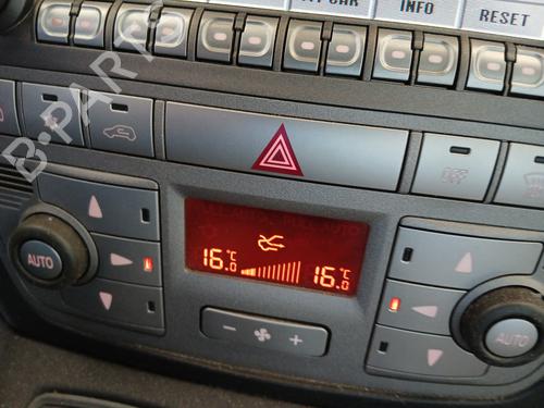 BP29976702I22 main image