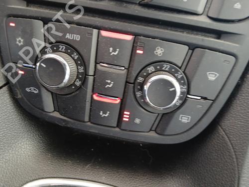 Used Climate control Climate control OPEL MERIVA B MPV (S10) 1.7 CDTI (75) (110 hp) 32135169 32135169